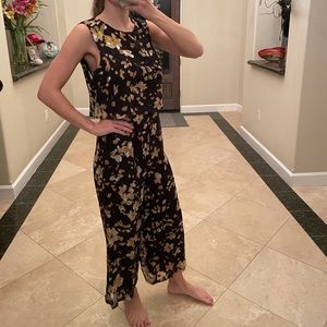 NWT Lulu’s Black floral jumpsuit / Black jumpsuit